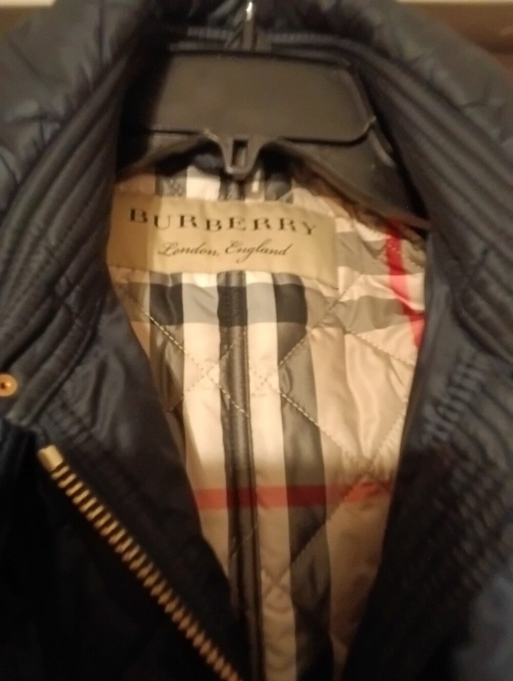 Burberry Navy Quilted Belted Puffer Coat with Gold Hardware - Picture 5 of 9